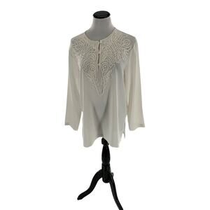 Fiji Sport Blouse Womens Size Medium Long Sleeves Embroidered Button Front Top